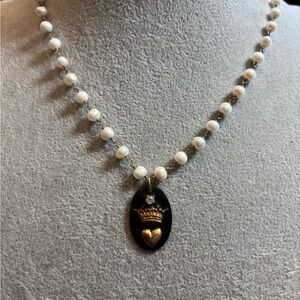 Elegant freshwater pearl necklace with soldered pendant!